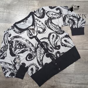 Premise Studio Snap Front Sweater Size XL